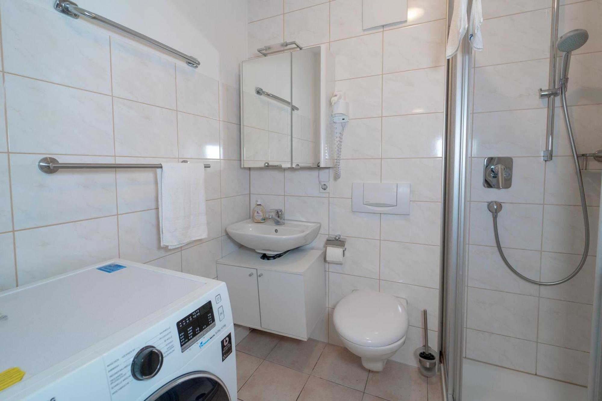 Range - Apartments - Kueche - Wlan - Netflix - Bis Zu 7 Personen Fellbach Exterior foto